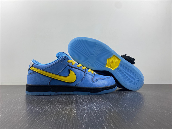 The Powerpuff Girls x Nike SB Dunk Low “Bubbles”