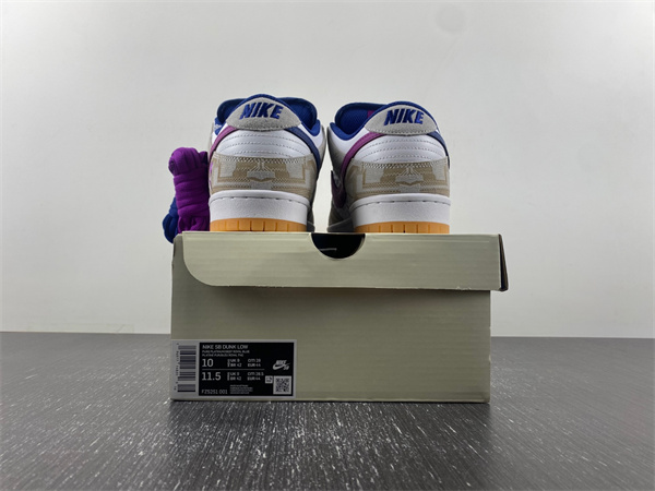 Rayssa Leal x Nike Dunk SB Low hua