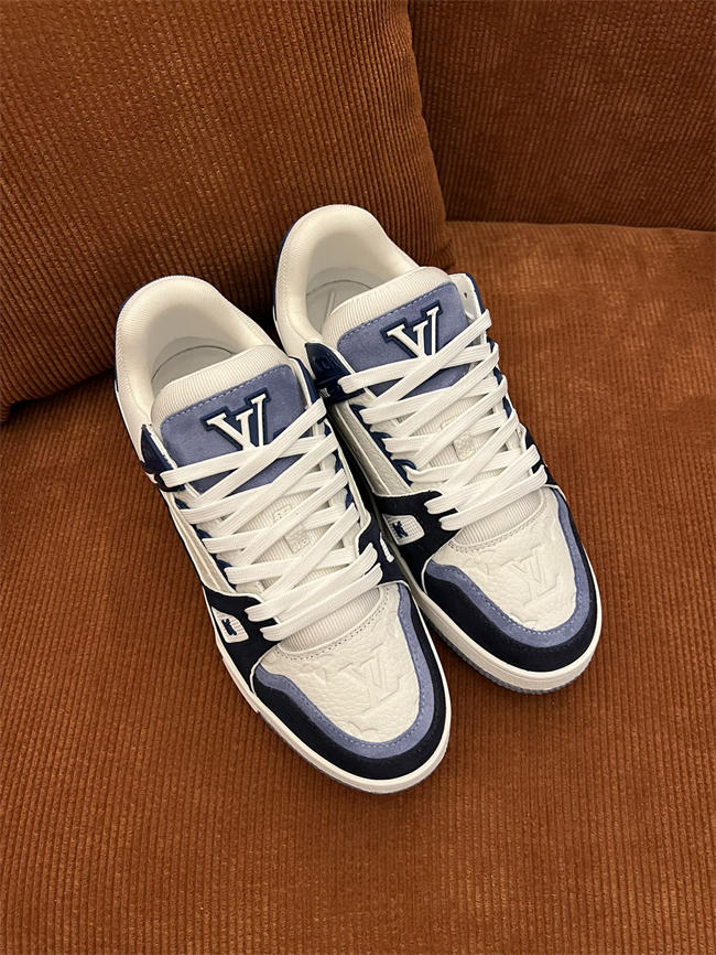 Lv Trainer Sneaker 76
