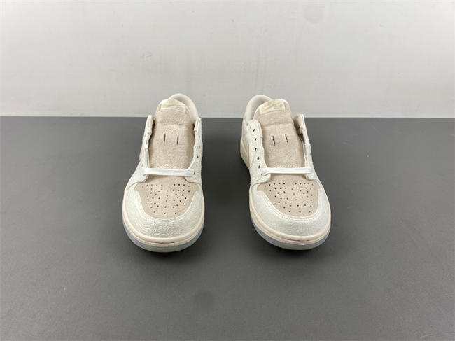 Air Jordan 1 Low PE “CP3” FZ0455-200