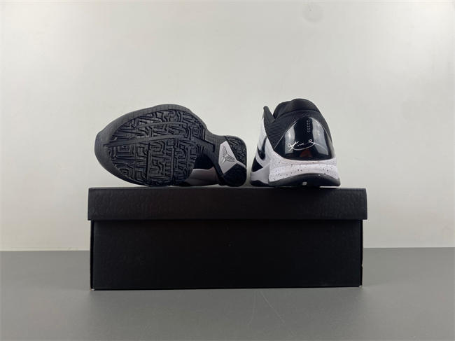 Nike Kobe 5 Protro CD4991-400