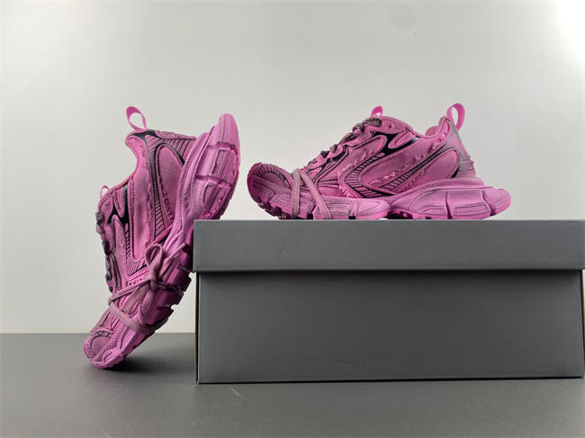十IAGA -PHANTOM SNEAKER 734731 W3XDC 5000