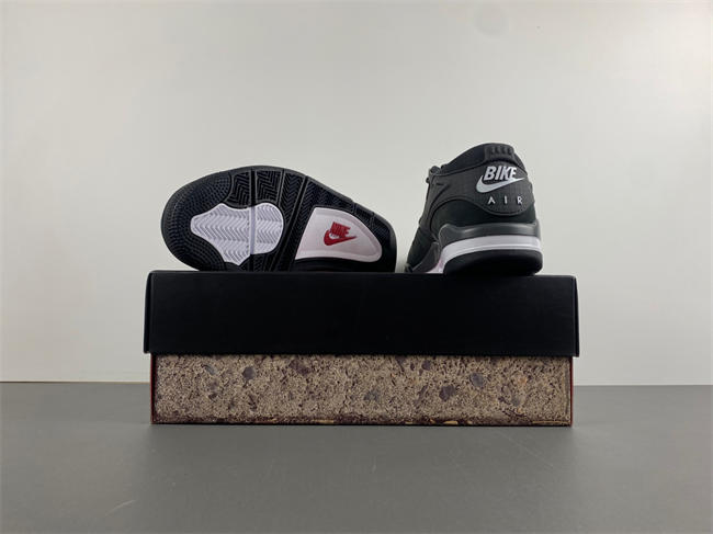 Nigel Sylvester x Air Jordan 4 RM “Driveway Grey” RM  HF4334-004
