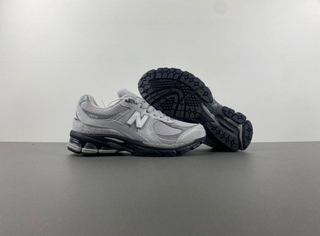 new balance NB M2002RC1 M2002RC1