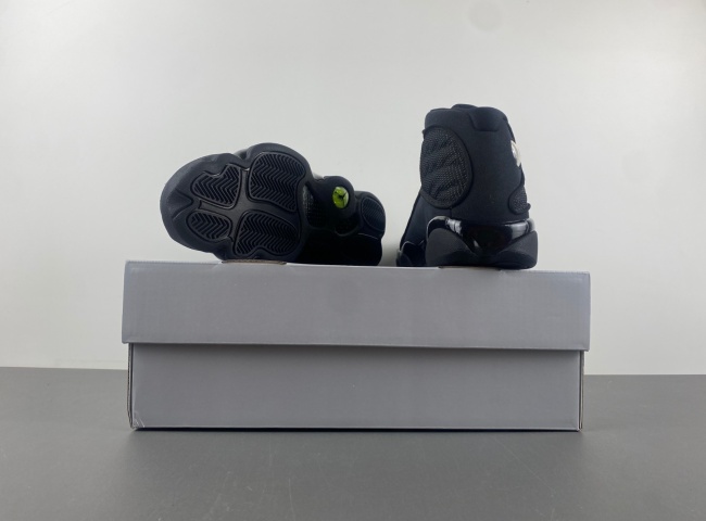 Air Jordan 13 “Black Cat” 414571-011