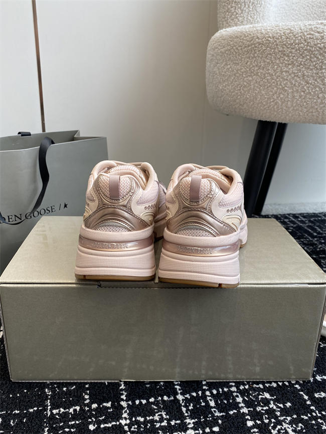 Golden Goose Sneaker