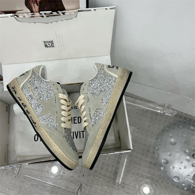 Golden Goose Sneaker