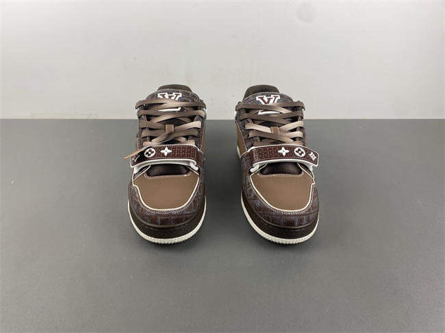 l0*is V*t0n lv trainer lv0904-2