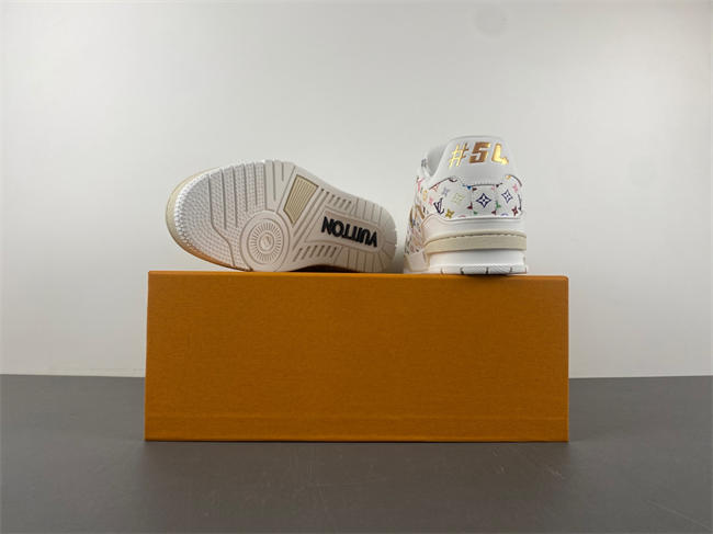 l0*is V*t0n lv trainer 88