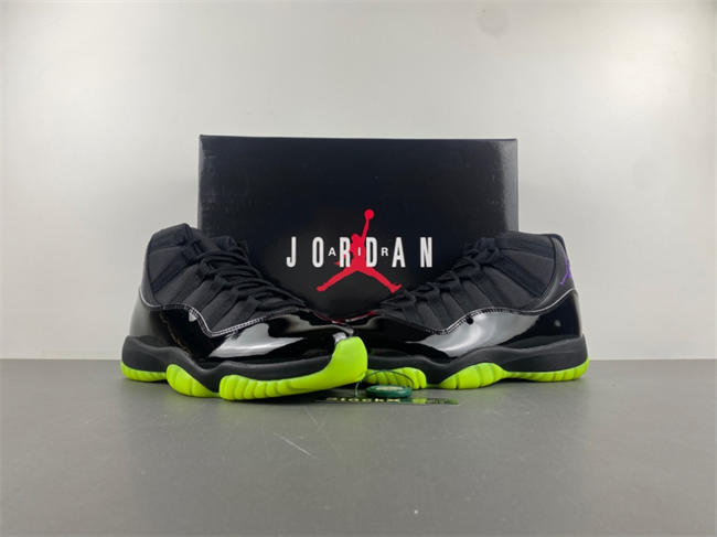 Air Jordan 11 Black fluorescent green CT8012-003
