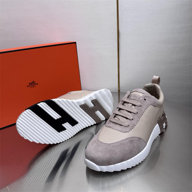 H**mes sneaker