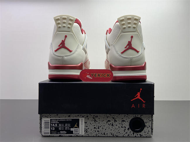 Air Jordan 4 Retro
