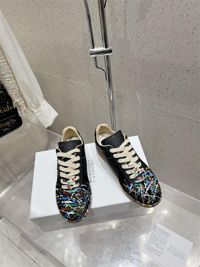 ma*s*n martin Ma*i*la sneaker