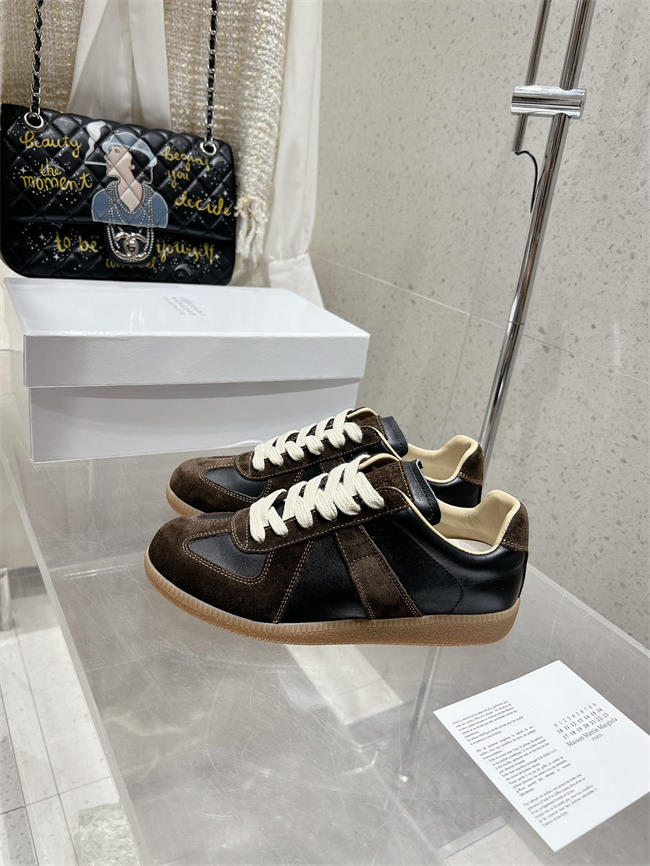 ma*s*n martin Ma*i*la sneaker