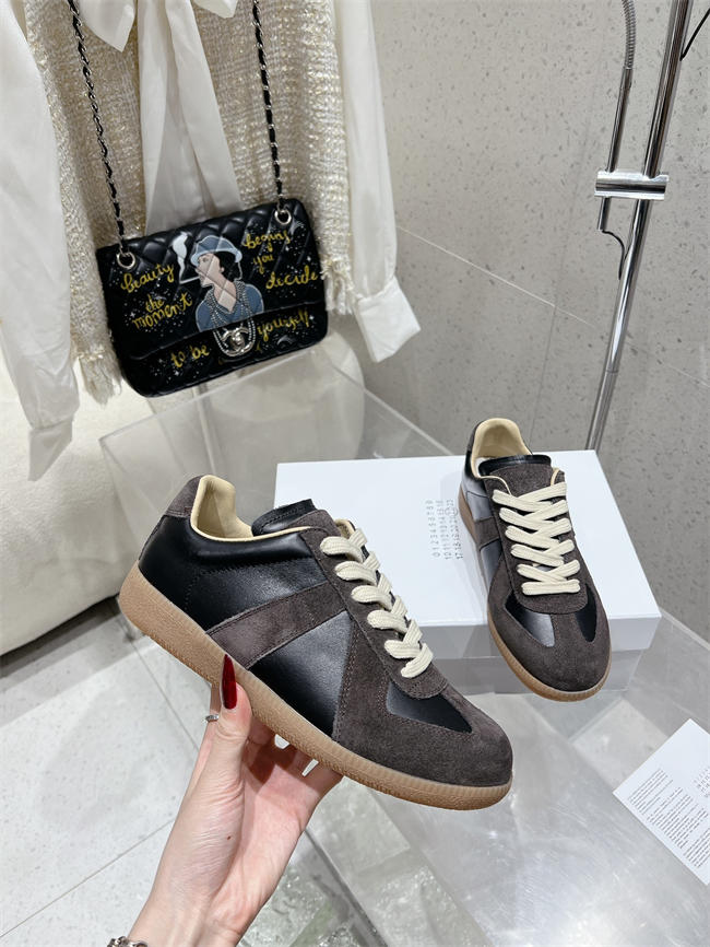 ma*s*n martin Ma*i*la sneaker